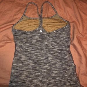 Lululemon size 6 tank